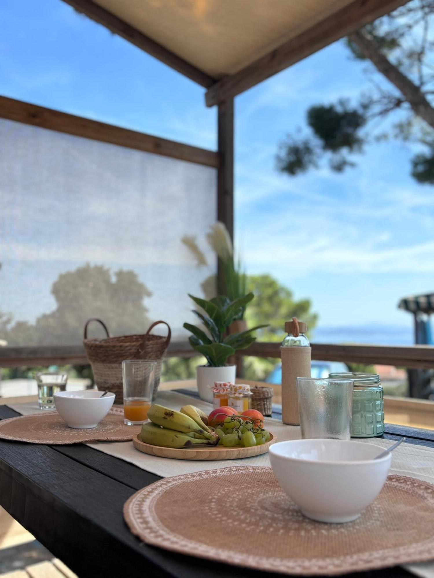 Camping Le Mediterranee Єр Екстер'єр фото